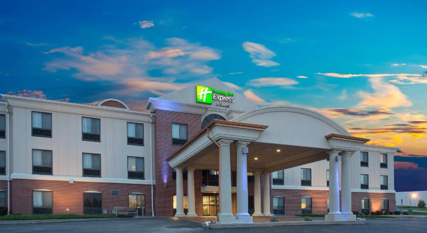 Holiday Inn Express Hotel & Suites Concordia US 81 photo