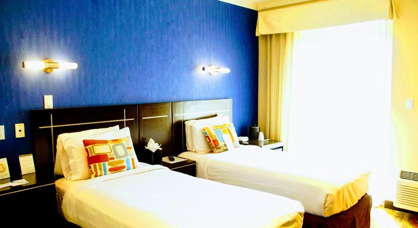 Image of Premium Twin Room with Balcony 0