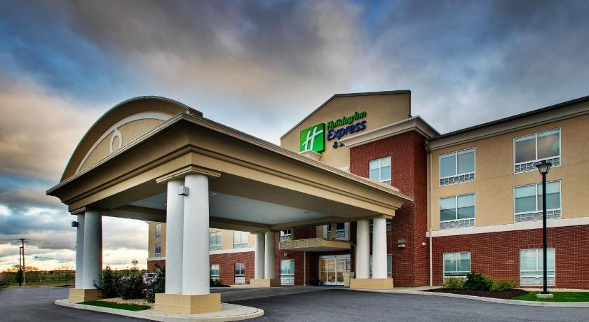 Holiday Inn Express & Suites Lancaster East - Strasburg photo