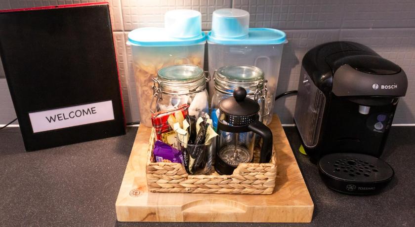 Cosy 2 Bed House Crediton United Kingdom Photos Room