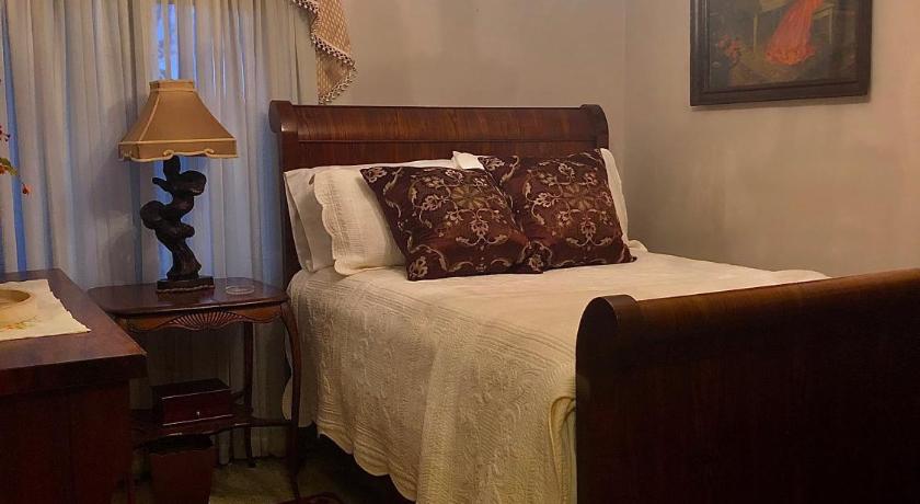 WINNIE'S BED & BREAKFAST photo