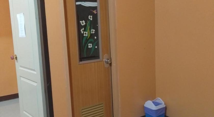 Image of One-Bedroom Apartment 8