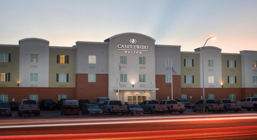 Candlewood Suites Odessa