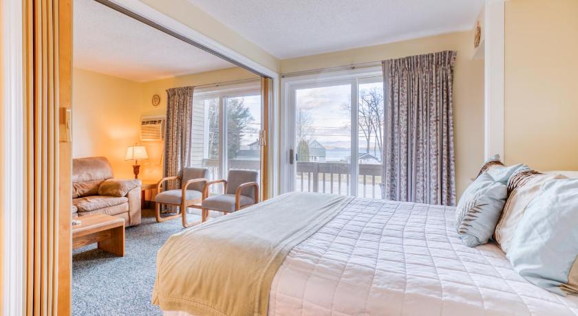 Misty Harbor Resort — Hotel in Gilford (NH)