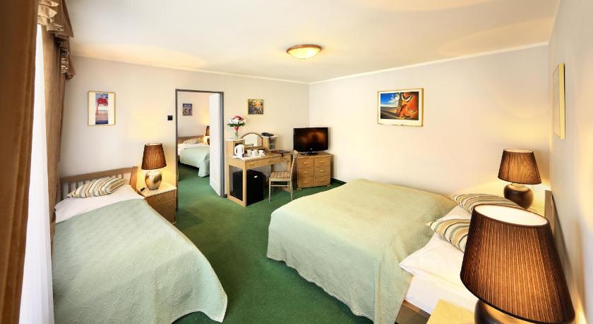 Image of Suite (4 Adults) 8