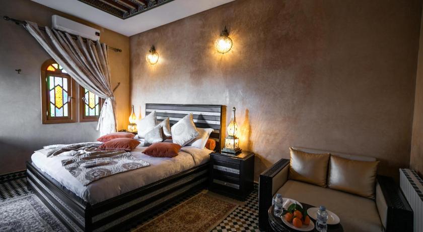 Image of Presidential Suite 11