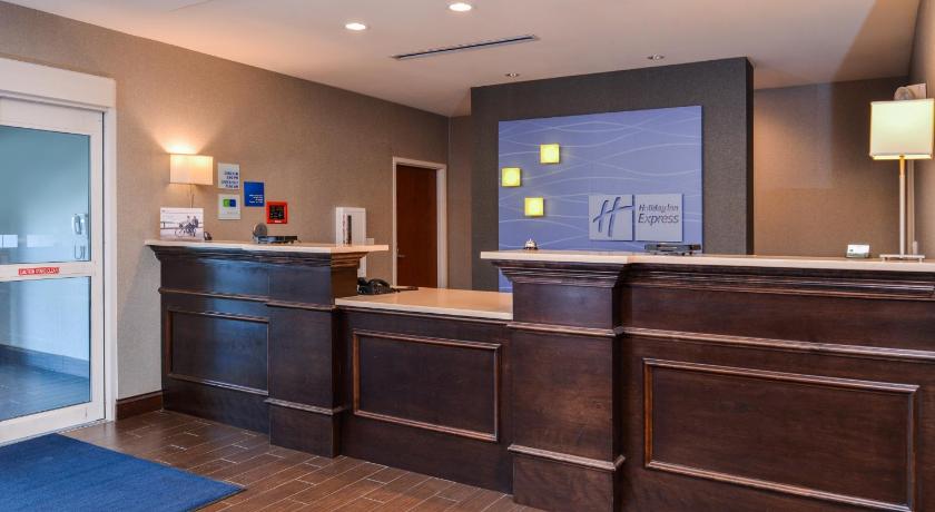 Holiday Inn Express Hotel & Suites York photo