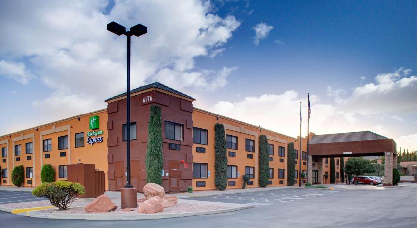 Holiday Inn Express Sedona - Oak Creek photo