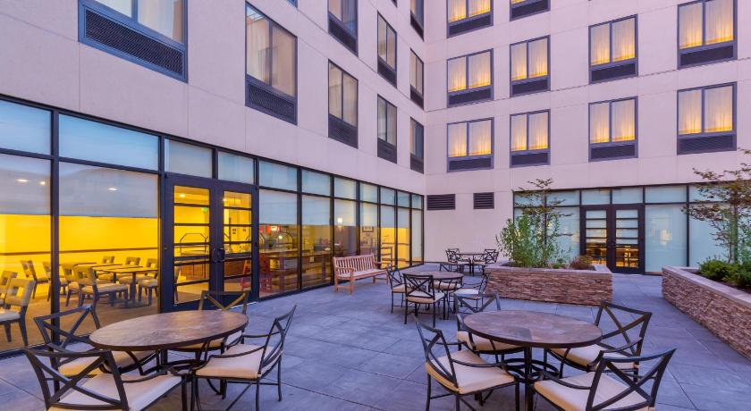 Staybridge Suites Seattle - Fremont