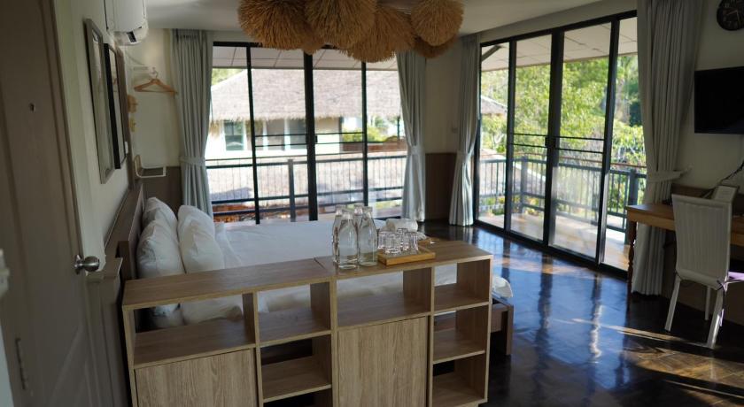 รูปของบิ๊ก เฮาส์ (Big House) 0