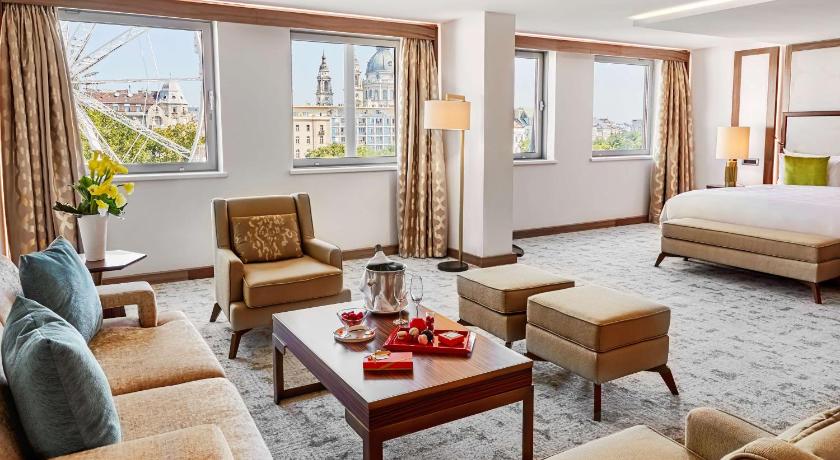 Image of Executive Suite 9