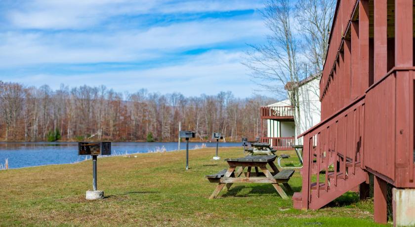 Crown Resorts at The Poconos photo