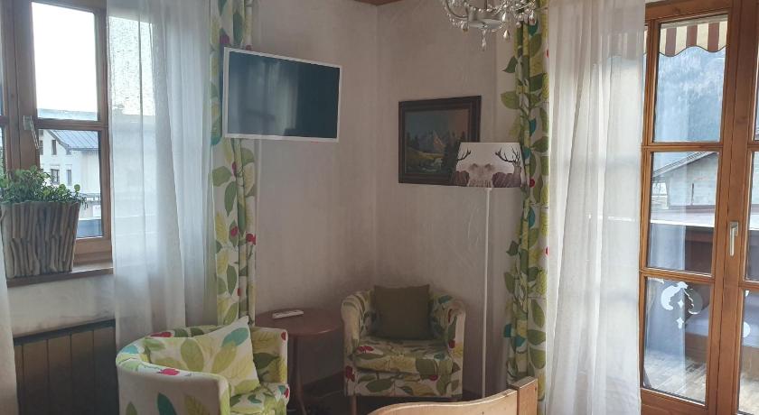 Appartement Pension Backenhausl FERIENWOHNUNGEN Chalets Hutten photo