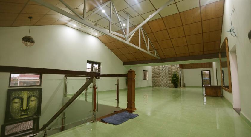 Tan Doan An bang center beach villas - image 8