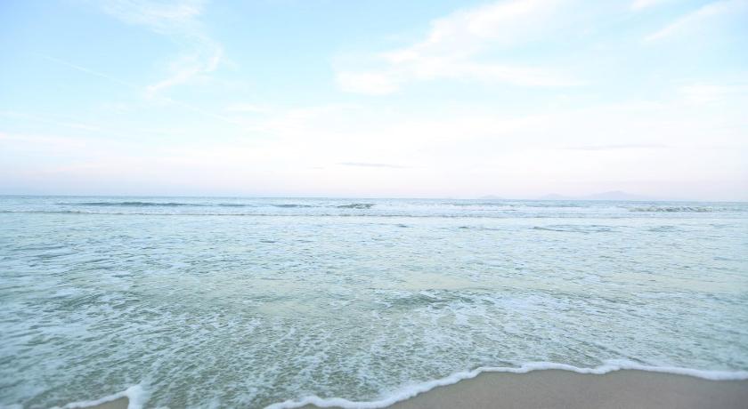 Tan Doan An bang center beach villas - image 16