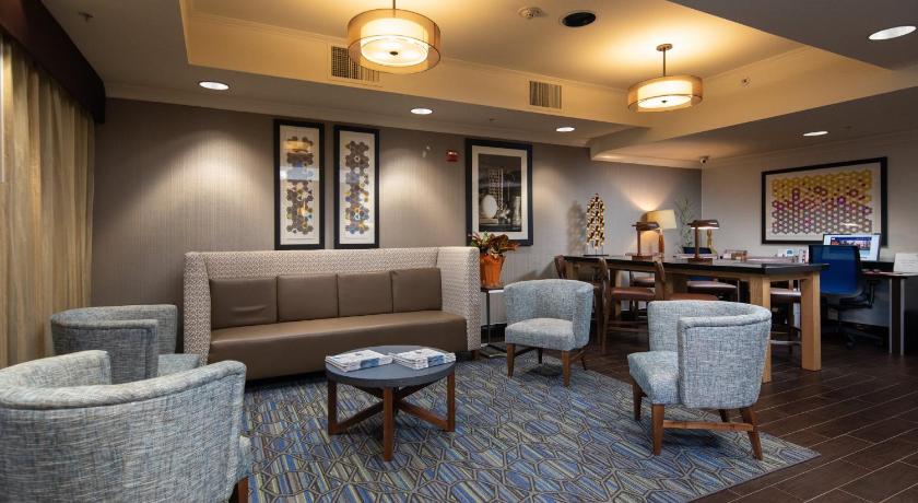 Holiday Inn Express Castro Valley photo