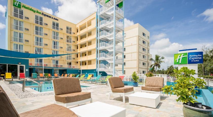 Holiday Inn Express & Suites Nassau