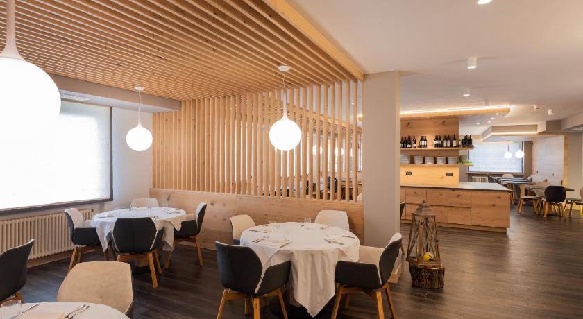 波扎迪法萨 X Alp Hotel 4星级 酒店 客房