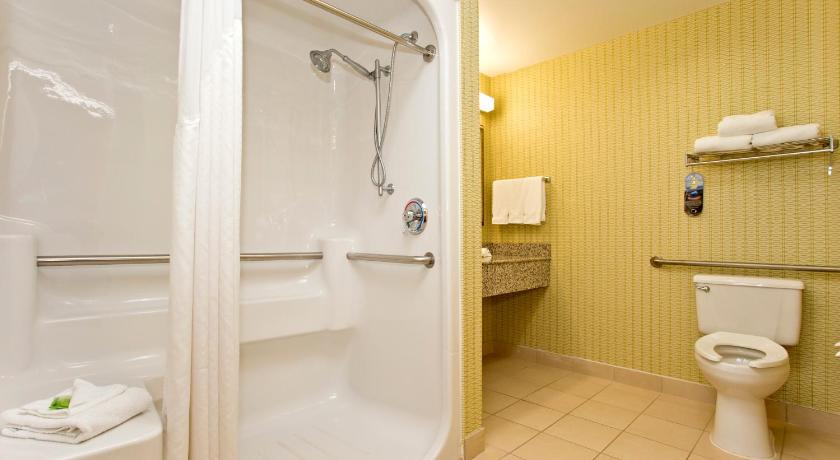 Holiday Inn Express Stephens City