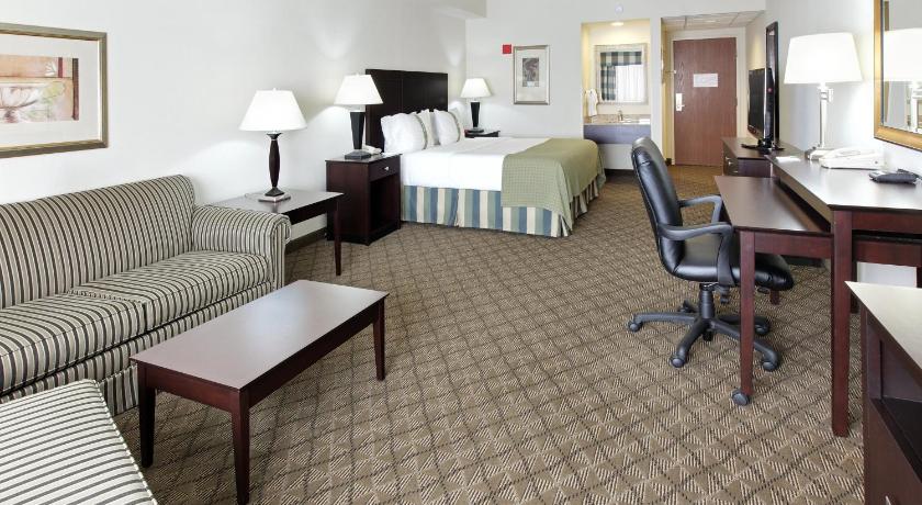 Holiday Inn Springdale-Fayetteville Area