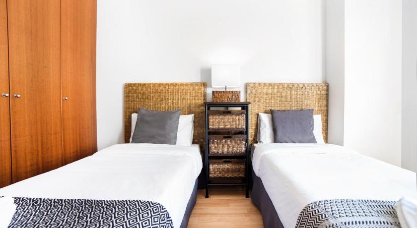 Imatge de Apartament 3 Habitacions amb Vista (Three-Bedroom Apartment with Views) 9