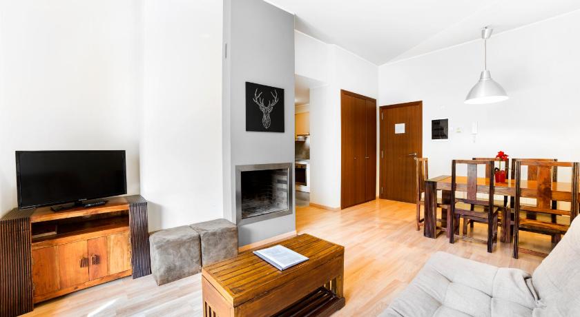 Imatge de Apartament 3 Habitacions amb Vista (Three-Bedroom Apartment with Views) 3
