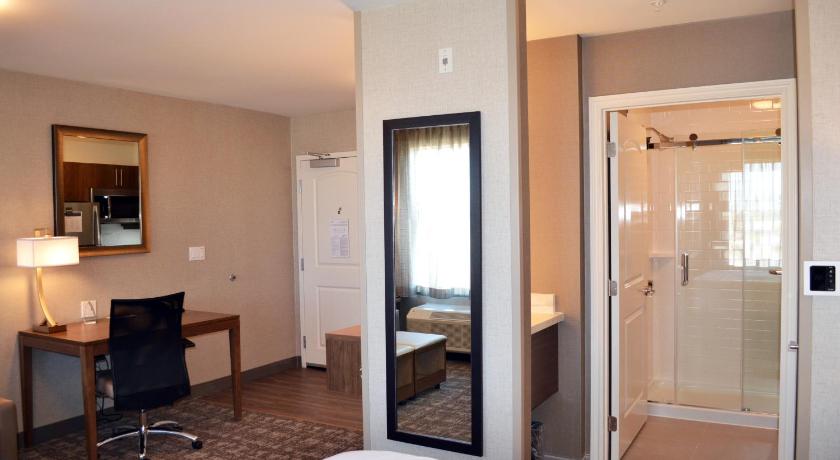 Staybridge Suites By Holiday Inn Red Deer North