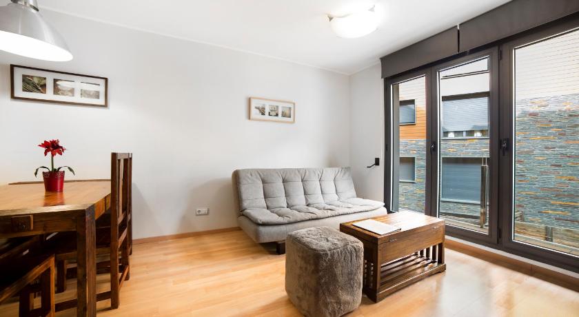 Imatge de Apartament 2 Habitacions (Two-Bedroom Apartment) 11