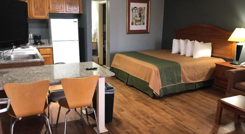 Americas Best Value Inn & Suites Yukon Oklahoma City