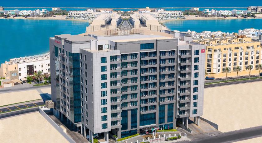 Ramada Hotel & Suites by Wyndham Amwaj Islands Manama photo