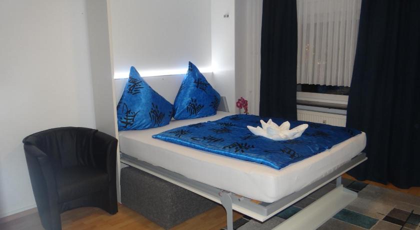 Image of Apartment with Terrace and Double Bed EG 04 0
