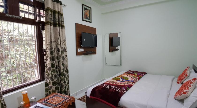 Bahar Guest House — Hotel in Dalhousie