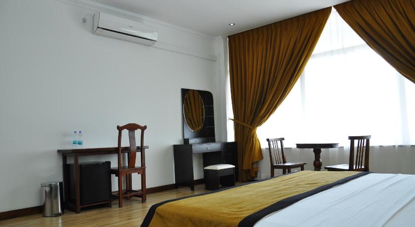 Image of Honeymoon Suite 0
