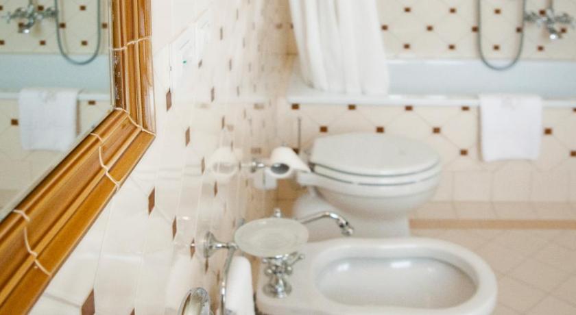 Image of Superior Double or Twin Room 5
