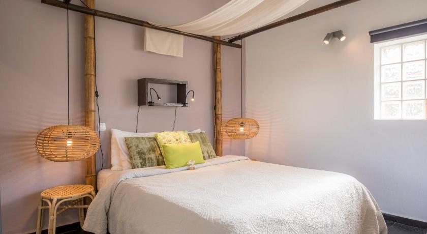Image of Suite with Pool View 7