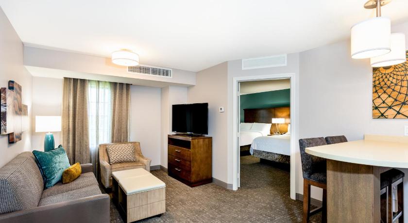 Staybridge Suites Fort Lauderdale Airport - West