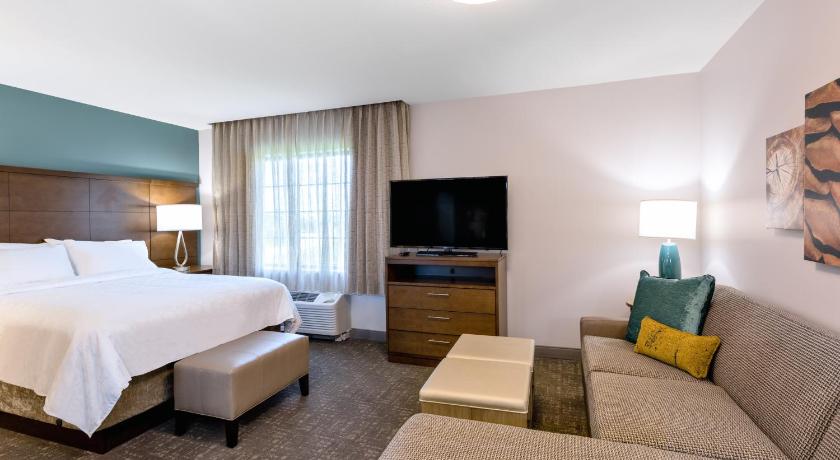 Staybridge Suites Fort Lauderdale Airport - West