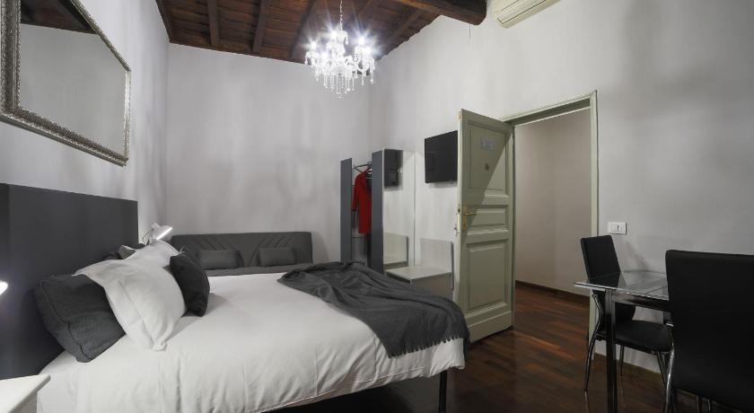 Image of Large Double Room 6