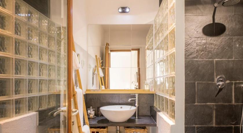 Image of Double Room 2