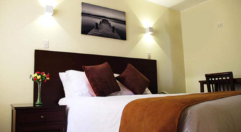 Hotel Ferrua — Hotel in Lima