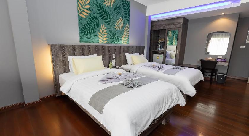 Image of Lakeside Suite 5