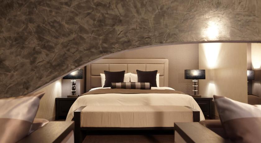 Image of Junior Suite 1