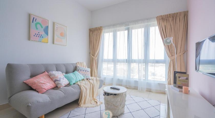 Cozy 2-bedroom condo w Pool - 5 Pax - Kajang — Hotel in Kuala Lumpur