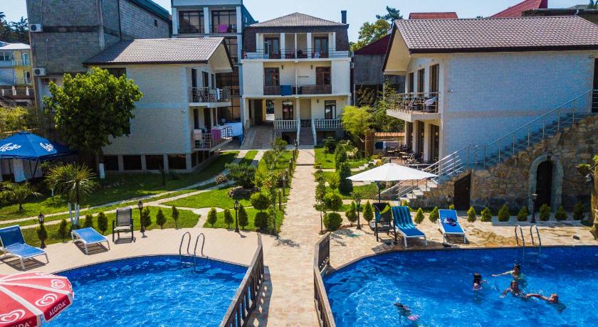 Hotel Chero — Hotel in Kobuleti