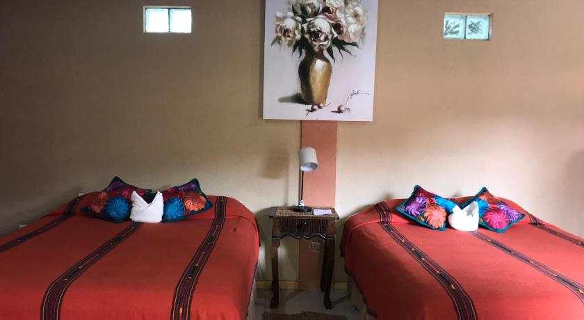 Image of Family Room 1