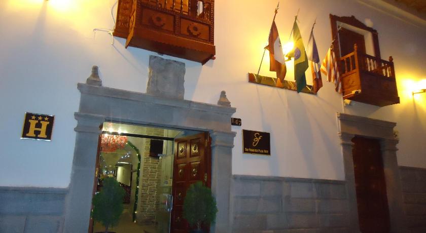 Hotel San Francisco Plaza — Hotel in Cusco