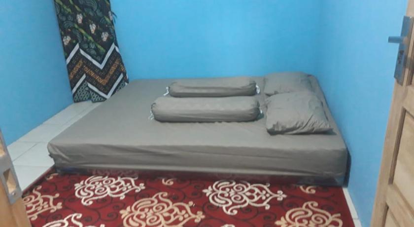 Esvania Homestay photo