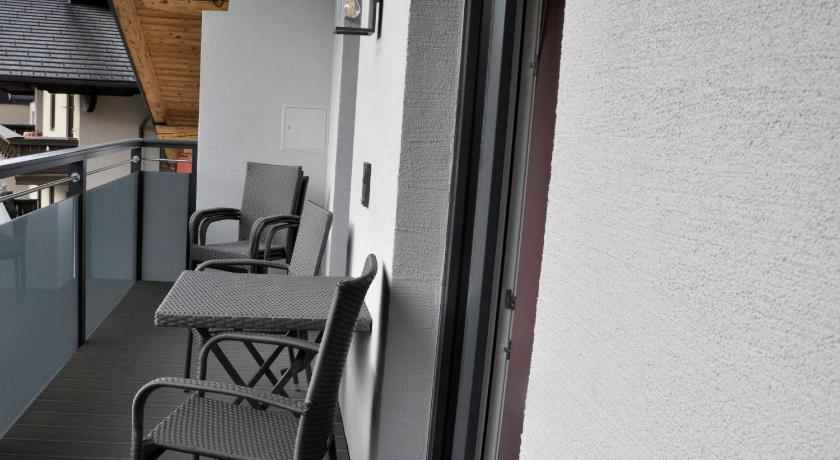 Herzis Appartements photo