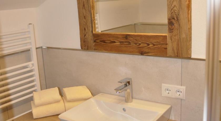 Herzis Appartements photo