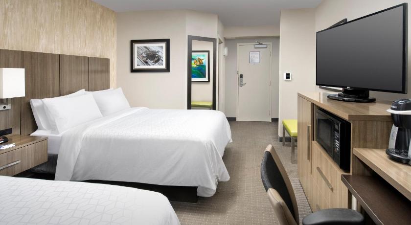 Holiday Inn Express Hotel & Suites Annapolis